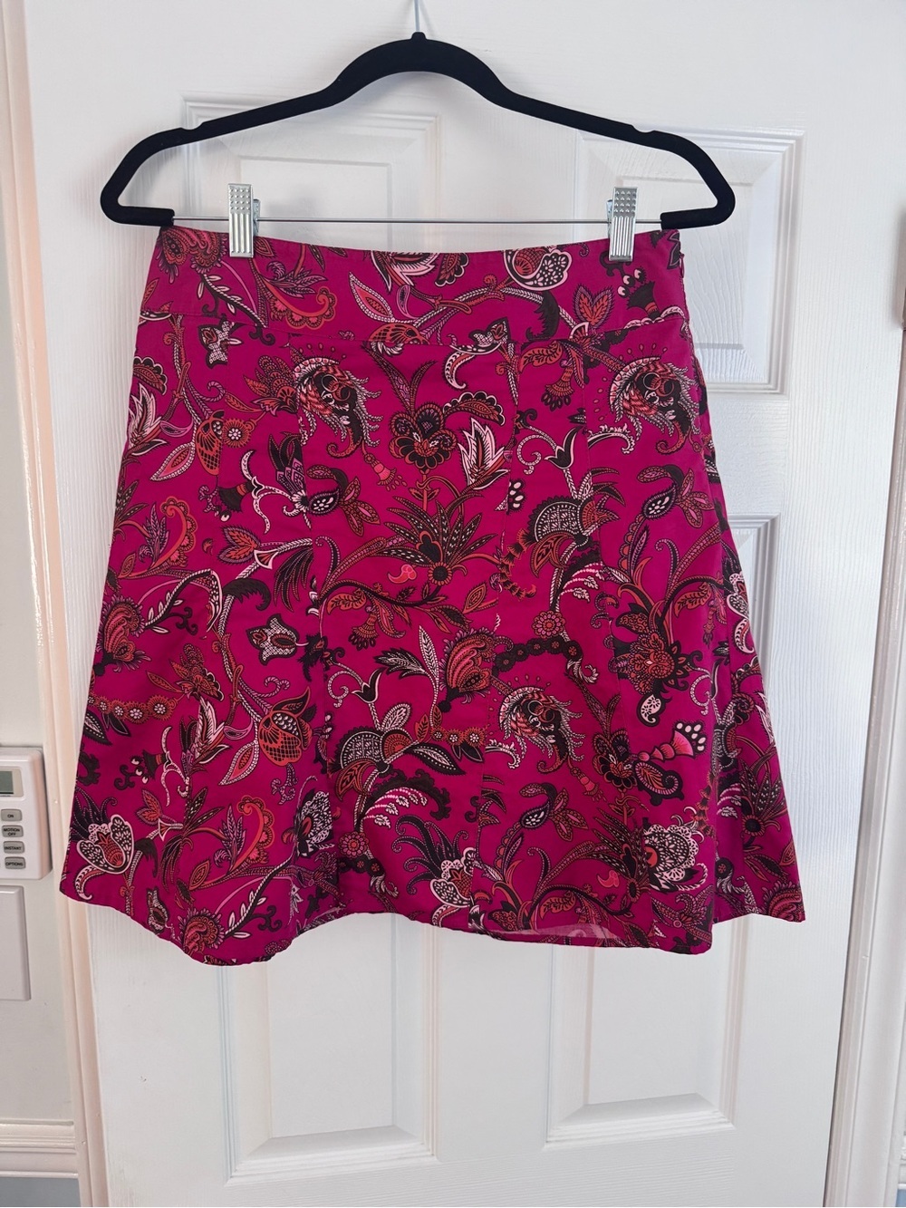 Ann Taylor Women’s Skirt Size 4 Pink Paisley A-Line Knee Length Career